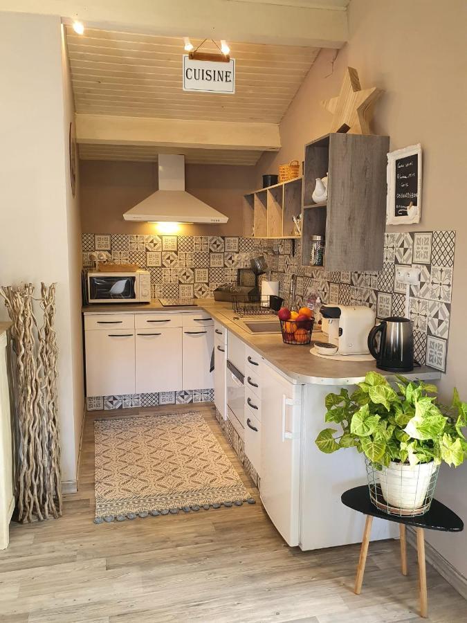 La Chamade Maison De Village Climatisee Lapalud Экстерьер фото
